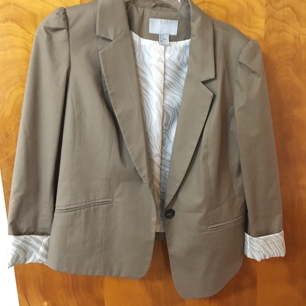 H&M tan blazer